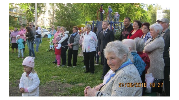 В преддверии Дня Республики в Московском районе проходят дворовые культурно-спортивные мероприятия