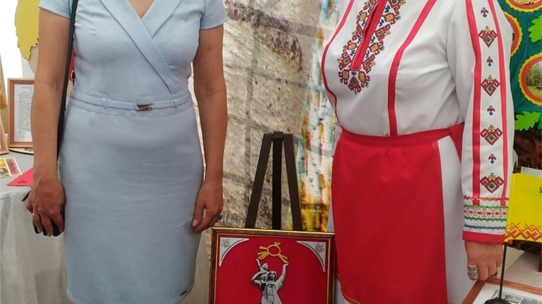 Символ «Мать с ребёнком» представлен Урмарским районом на подведении итогов Республиканского конкурса «Символы Малой Родины»