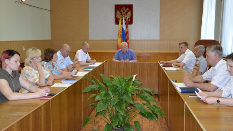 В Алатырском районе состоялось заседание Совета по противодействию коррупции