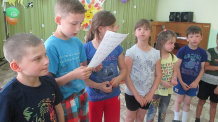 В оздоровительном лагере Новочебоксарского реабилитационного центра для несовершеннолетних прошел День дружбы