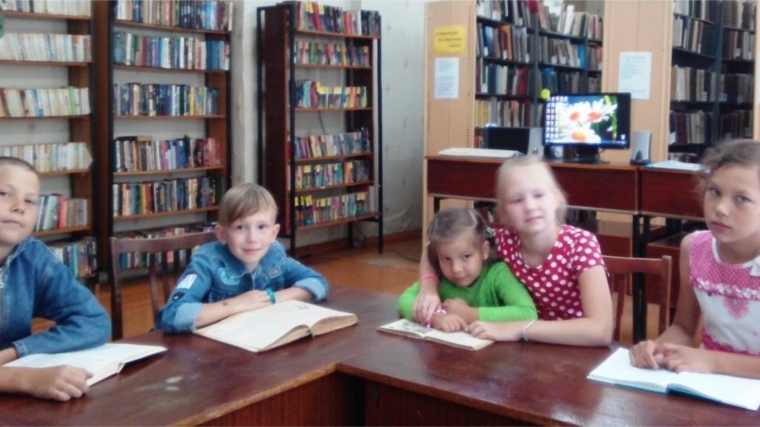 Мультвикторина «Летний Мультфейерверк» прошла в городской библиотеке семейного чтения