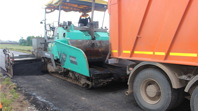 В Моргаушском районе в рамках федеральной программы «Безопасные и качественные дороги» продолжается ремонт автомобильных дорог