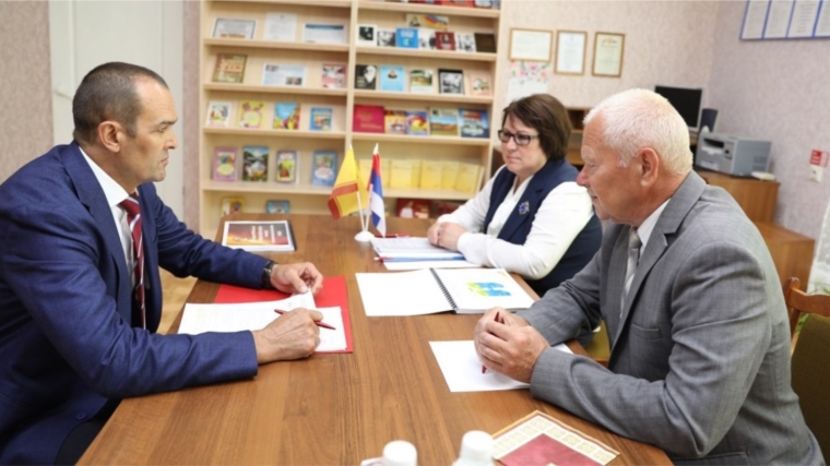 Михаил Игнатьев провел рабочую встречу с руководством Алатырского района