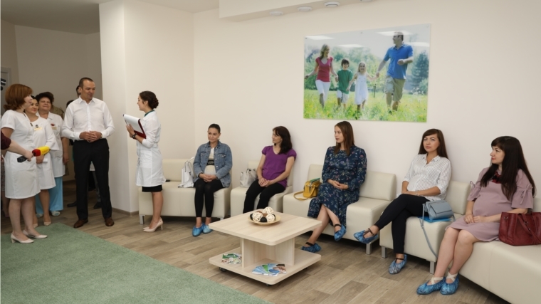 В Чебоксарах женская консультация Городского клинического центра открылась после ремонта