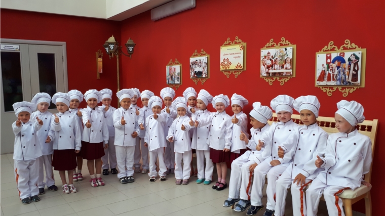  воспитанники чебоксарского детского сада приготовят самый длинный бутерброд России