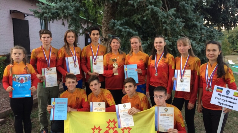 Спортсмены СШ № 10 завоевали медали первенства России и Всероссийских соревнований по спортивному туризму
