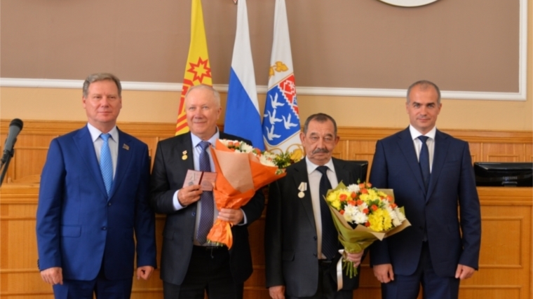 Заведующий операционным блоком ГКБ №1 награжден медалью «За заслуги перед городом Чебоксары»
