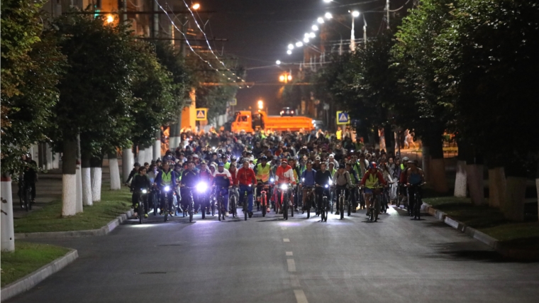 В столице Чувашии состоялся ночной велопробег, посвященный Дню города Чебоксары