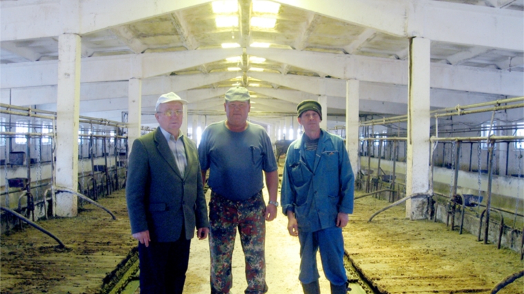 Проверка готовности животноводческих ферм для перевода скота на зимнее стойловое содержание