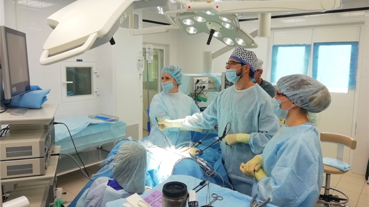 Онкологи Чувашии ставят на поток сложнейшие операции