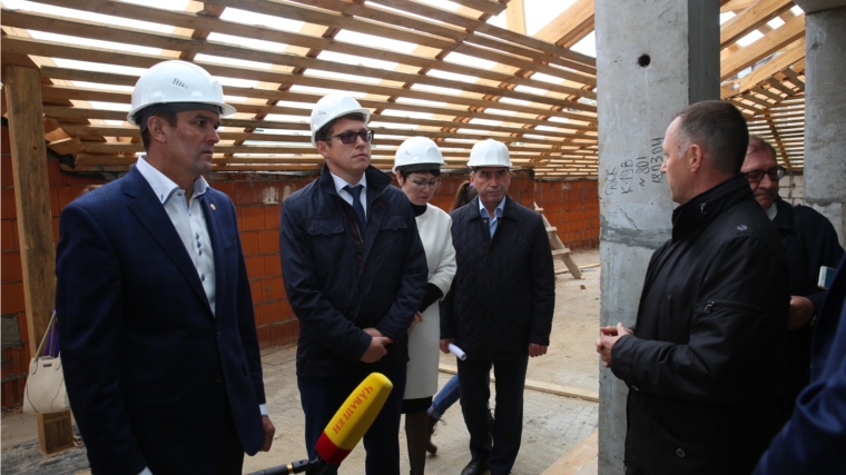 Глава Чувашии Михаил Игнатьев проинспектировал строящиеся объекты столицы республики