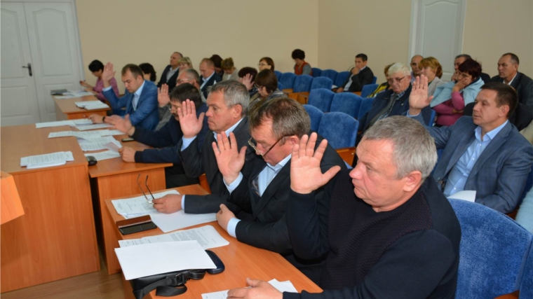 Состоялось внеочередное заседание Вурнарского районного Собрания депутатов