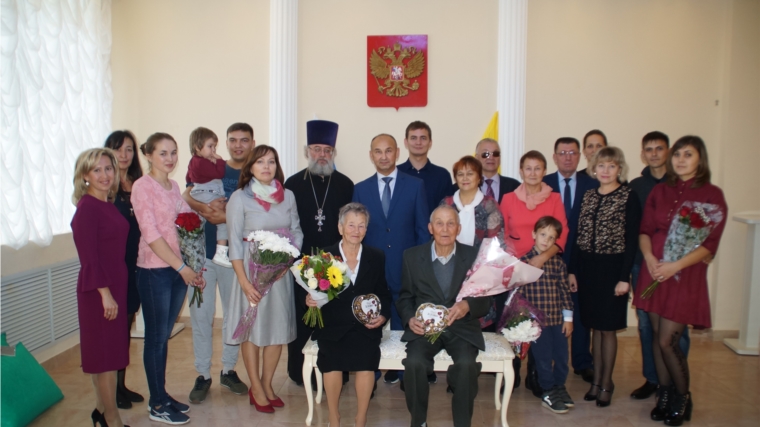 В Калининском районе г. Чебоксары прошел большой праздник, призванный укрепить семейные ценности и поддержать институт семьи