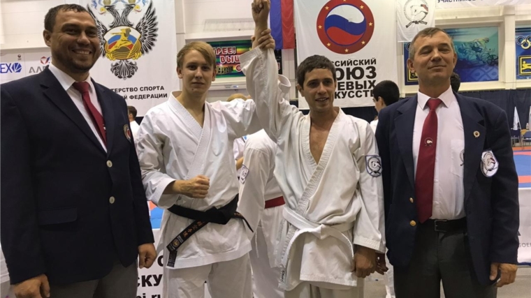 Новочебоксарец Руслан Николаев стал чемпионом России по всестилевому каратэ