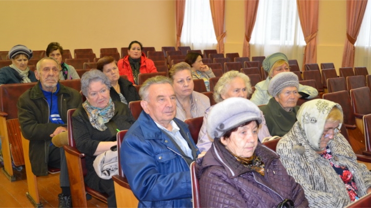 Жителям Алатыря разъяснили о работе новой системы обращения с твёрдыми коммунальными отходами