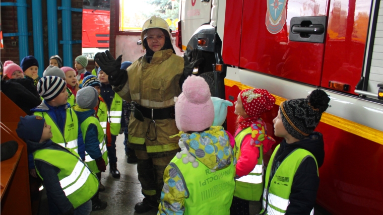 Воспитанники столичных детских садов закрепляют правила пожарной безопасности