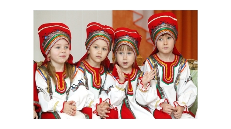Мордовский культурный центр Чувашии проводит конкурс «Голос эрзи»