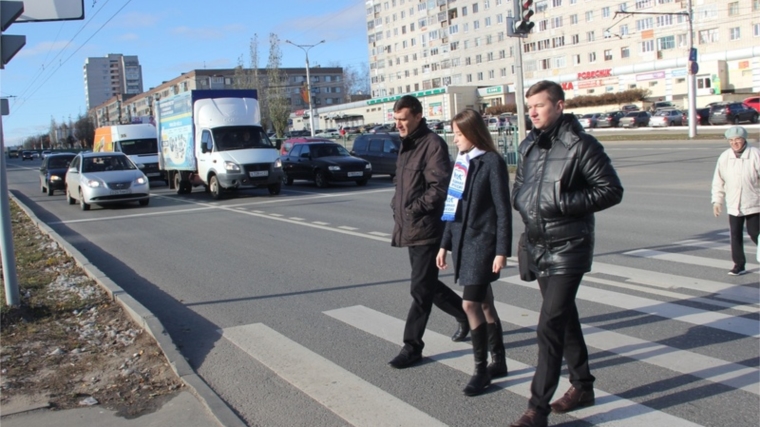 Народный контроль по безопасным дорогам: в Чебоксарах провели мониторинг городских трасс