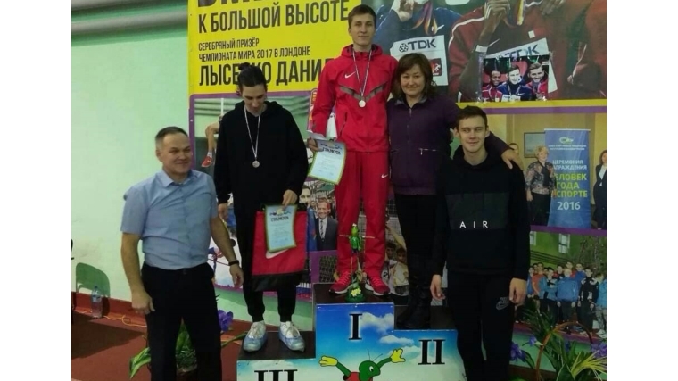Прыжки в высоту: две медали из Бирска