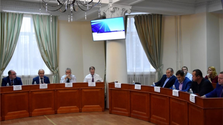 Министр сельского хозяйства Сергей Артамонов провёл совещание с участием крупнейшего российского производителя азотных удобрений