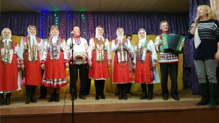 Коллектив " Акуча" выехал с концертной программой в Анаткас- Маргинский СДК Чебоксарского района