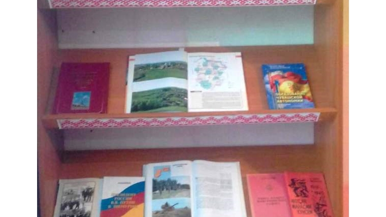 Верхнебуяновская библиотека принимает своих читателей по новому «месту жительства»