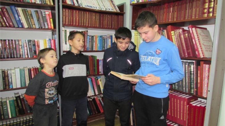 Первочурашевская сельская библиотека провела литературный час «Читаем Тургенева вместе»