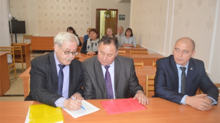 Исполнительный директор Совета С.Николаев принял участие в Едином информационном дне в Красноармейском районе