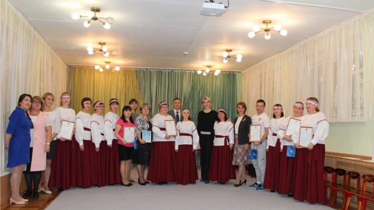 Работники чебоксарского детского сада № 82 получили возможность задать интересующие вопросы депутатам