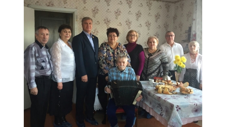 90-летний юбилей отметил ветеран Великой Отечественной войны, ветеран труда Геннадий Антонович Савинов