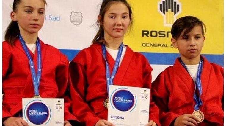 Анастасия Кириллова завоевала «золото» на первенстве мира по самбо среди кадетов до 16 лет