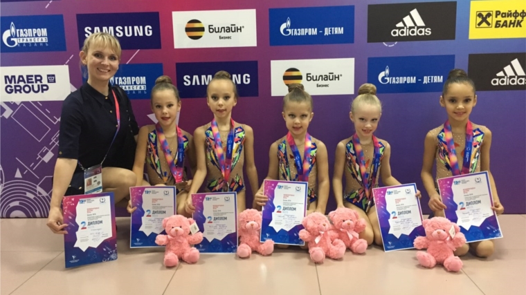 Первые успехи гимнасток СШ № 10 на международных детских играх в Казани