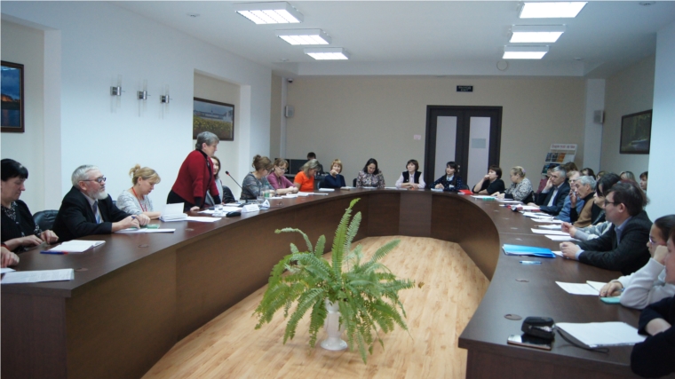 В Национальной библиотеке Чувашской Республики состоялся первый день обучающего семинара «Чувашская литература – по-русски»