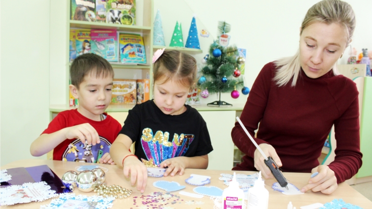 Воспитанники детских садов г. Чебоксары активно готовятся ко встрече Нового года