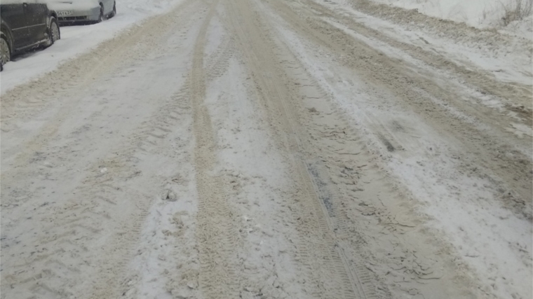 В п. Ибреси проводится расчистка дорог от снега