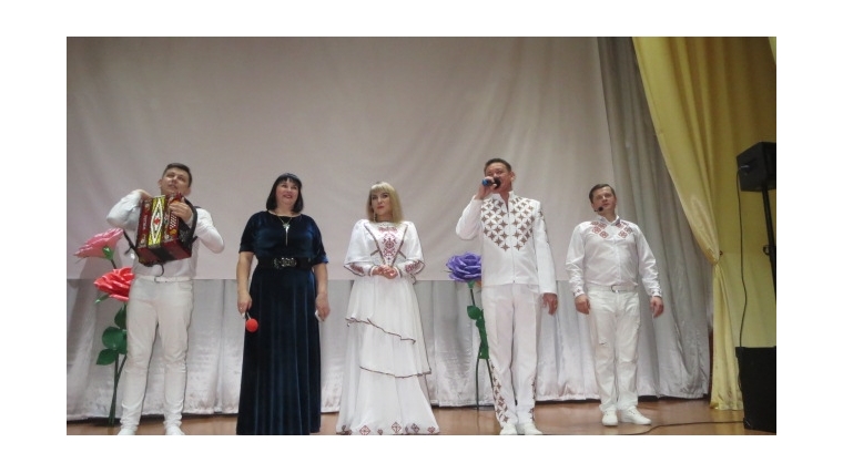 12 декабря в Караклинском сельском Доме культуры состоялся концерт артистов чувашской эстрады.