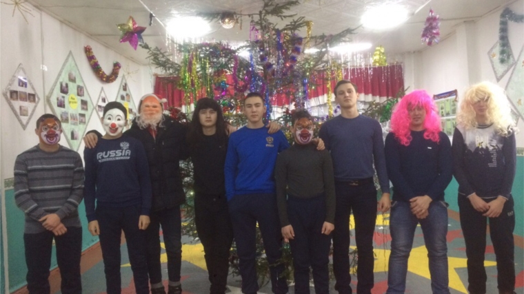 Игровая программа «Новогодние чудеса» в Большетаябинском СДК