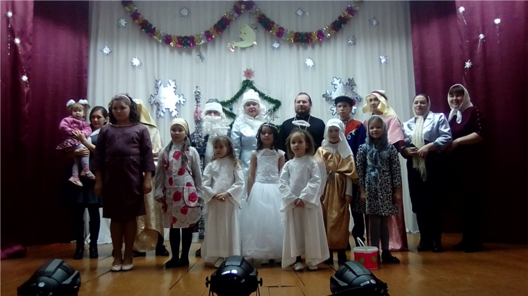 Рождественская елка "Свет Рождественской звезды"