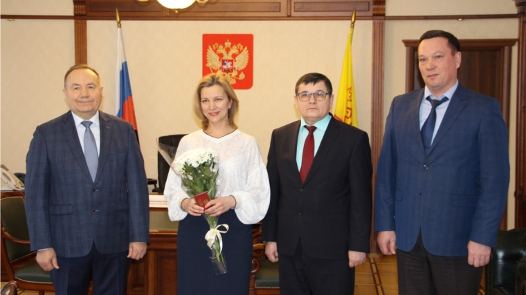 В Верховном Суде Чувашской Республике состоялось торжественное вручение удостоверения судье