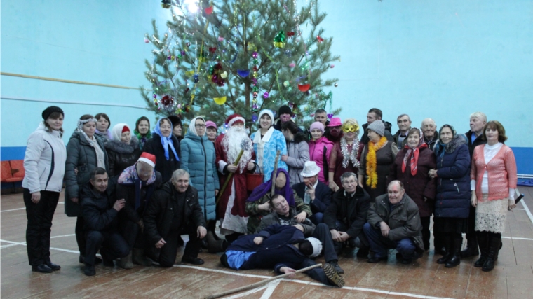 В Первомайском СДК прошло мероприятие, посвященное Старому Новому году «Кивĕпе Çĕнĕ çул каçĕ».