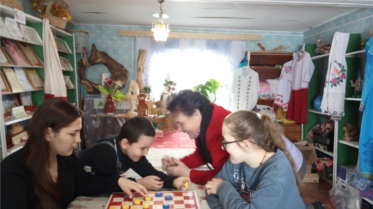 Шашечно - шахматный турнир в Калайкасинском СК
