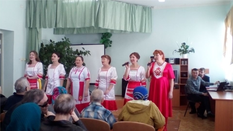 Благотворительный концерт ансамбля «Саваяр» в БУ «Юськасинский дом-интернат для престарелых и инвалидов»