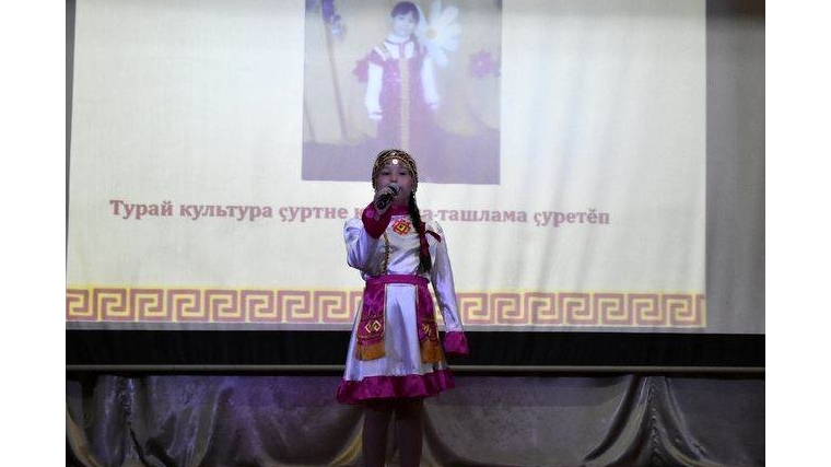 Викторова Анжела стала победительницей на районном конкурсе "Печек Нарспи" в номинации «Тарават пӗчӗк Нарспи».