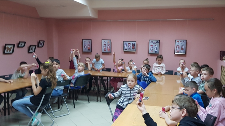 Музей краеведения и истории города Новочебоксарска приглашает ребят из пришкольных лагерей и других учреждений на различные мастер – классы.
