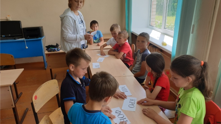 Детский КВН с детьми летнего лагеря Акрамовского ООШ.