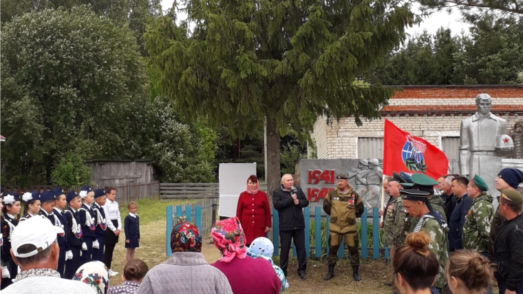 В день ветеранов боевых действий открылся памятник в д.Ямбахтино