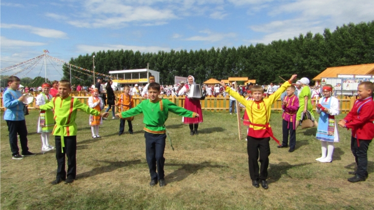 «Сывлăмпи» - участники праздника чувашской культуры «Уяв» Республики Татарстан