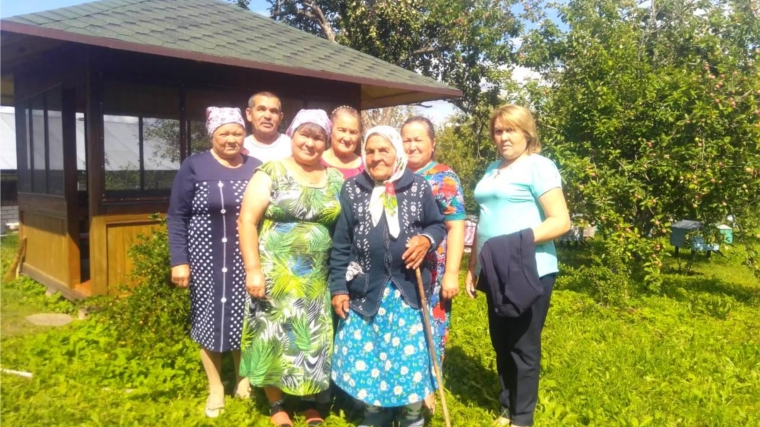 90-летний юбилей отметила жительница д. Верхние Мочары Золотническая Мария Алексеевна