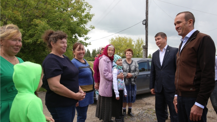 Глава Чувашии Михаил Игнатьев посетил с рабочим визитом Цивильский и Красноармейский районы