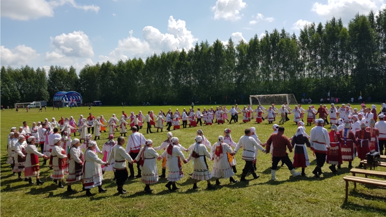 Республиканский фестиваль чувашского фольклора «На макушке лета» или «Петров день по– Хорнзорски».